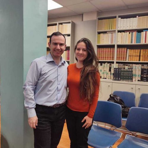 Βιβλιοκριτική για “Το Παλιό Τετράδιο της Γιαγιάς” από τον Πάνο Τουρλή